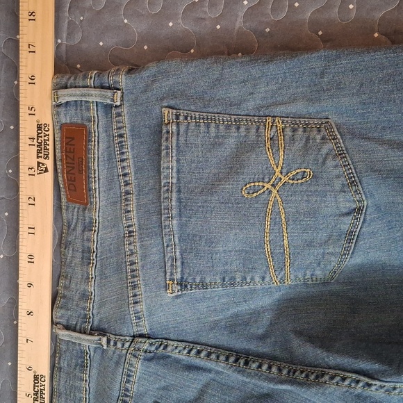 Denizen from Levi's Blue Denim Cropped Jeans size 14 - Picture 6 of 7